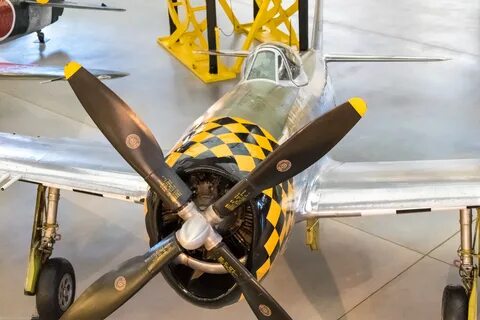 Republic P-47D-25(40) Thunderbolt из различных музеев. Новос