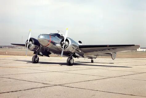 Beech 18 picture #09 - Barrie Aircraft Museum