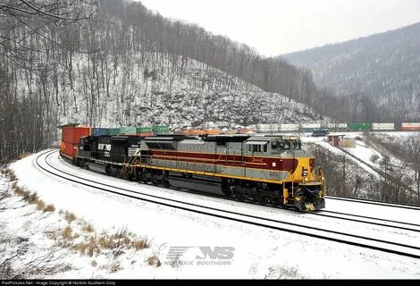 RailPictures.Net Photo: NS 1074 Norfolk Southern EMD SD70ACe