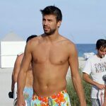 Gerard Piqué luce su torso desnudo en Miami - Torsos desnudo