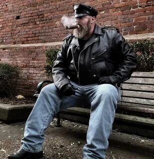 Cigar Smoking Hunks: THE SMELL OF LEATHER AND CIGARS