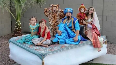 Aladdin- Family Halloween Costume - YouTube