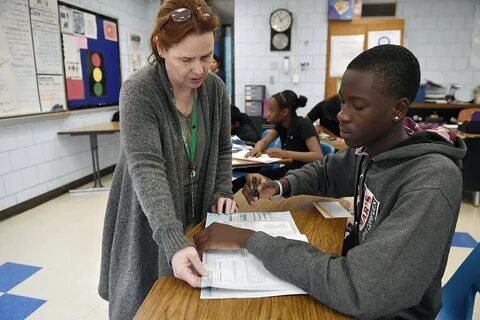 U.S. schools seek to diversify largely white teaching staffs