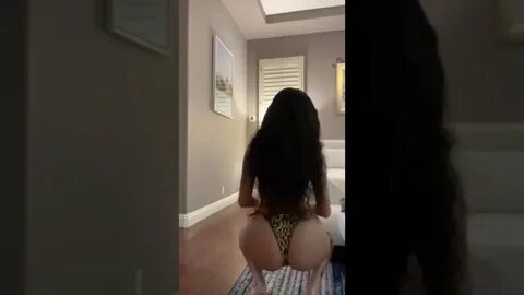 Malu Trevejo Twerking OnlyFans (Bikini, Hot)