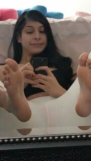 Alexa Scout on Twitter: "TOE HOE #toes #feet #TS #footfetısh