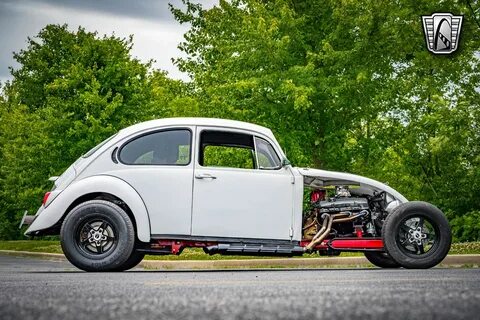 1974 Volkswagen Beetle "Volksrod" Flaunts 350 Chevy V8 - aut