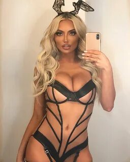 Lindsey Pelas @LindseyPelas At 2018 Kandy Halloween Party in