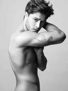 FRANCISCO LACHOWSKI POR DIMITRI THEOCHARIS Francisco lachows