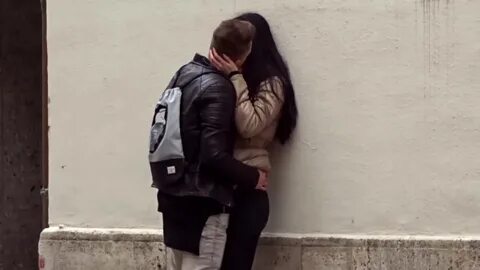 Kissing prank extrem mädchen küssen 10 yo oli watch online