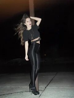 Disco pants outfit, Skin tight pants, Tights