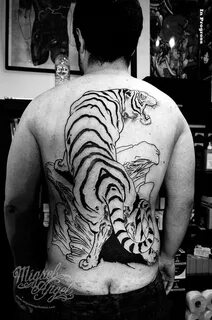 Climbing tiger tattoo Tiger tattoo, Leo tattoo designs, Leo 