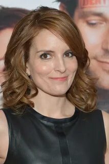 Tina Fey Medium Curls - Shoulder Length Hairstyles Lookbook 