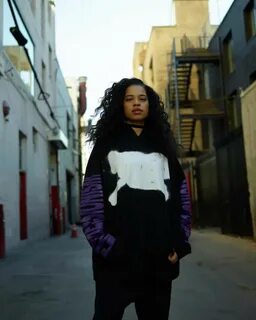 Ella Mai . 'Super proud to represent the UK' Women, Celebrit