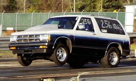 Chevrolet blazer s-10. Best photos and information of modifi