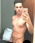 Aaron Michael Sidwell Leaked Nude And Naughty Photos (censor