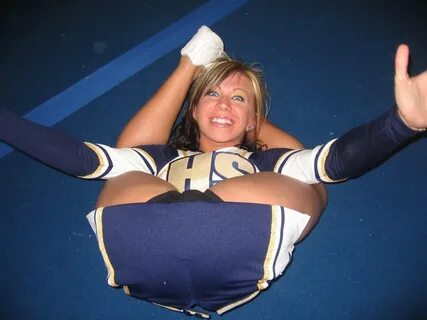 Amateur cheerleaders - Upicsz.com