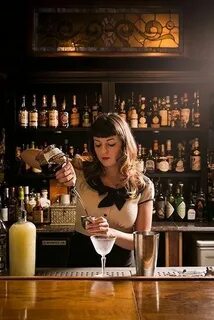 Pin by Janine Costa on alcohol and bars Bartenders photograp