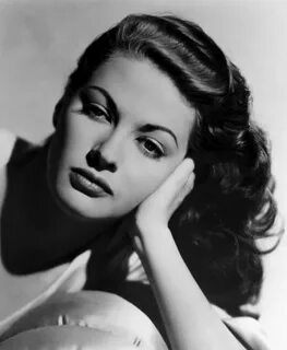 Yvonne DeCarlo. Yvonne de carlo, Hollywood, Beauty