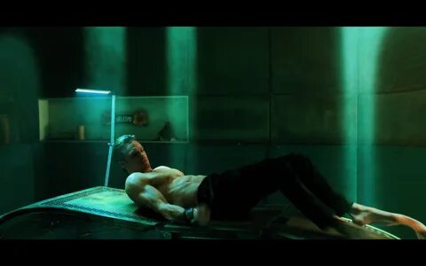 EvilTwin's Male Film & TV Screencaps 2: Altered Carbon 1x04 