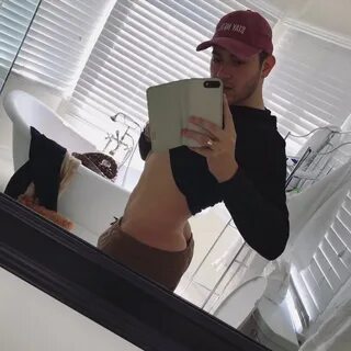 Archive/Dongs 2018 - No.63649 - Any nudes of Manny Mua? I th