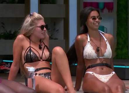 Love Island fans claim Sophie and Paige are wearing underwear as a bikinis.