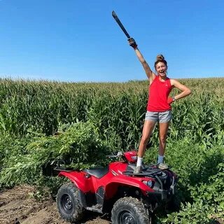 Laura Farms (@laura_farms) * Instagram-fényképek és -videók