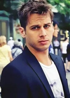 Mark Foster - that guy with those mesmerizing blue eyes, ang