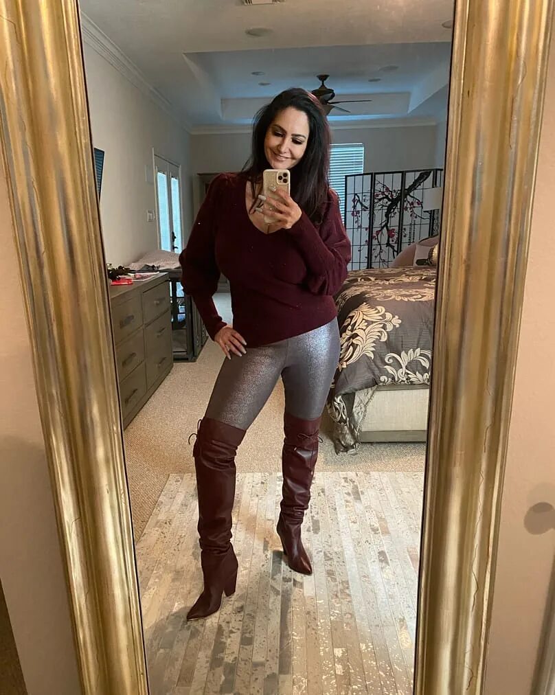 Ava Addams (@theavaaddams) posted on Instagram: "Cold weather vibes&qu...