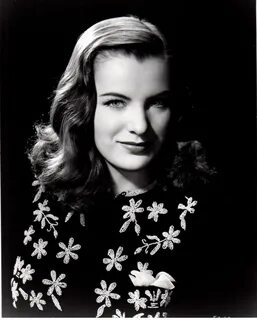 Ella Raines Net Worth - Short bio, age, height, weight ⋆ Net