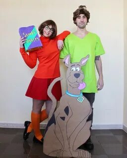 DIY Scooby Doo Shaggy Costume maskerix.com Halloween outfits