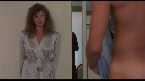 Villi orkidea (1989) - Jacqueline Bisset as Claudia Dennis -