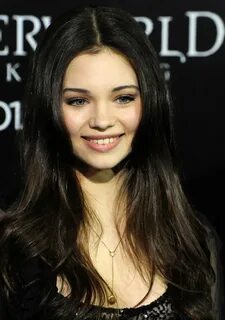 India Eisley, Plays Eve in Underworld: Awakening India eisle