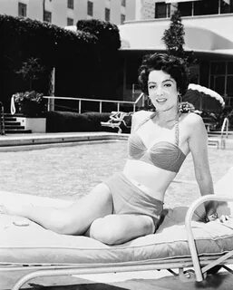 Linda Cristal