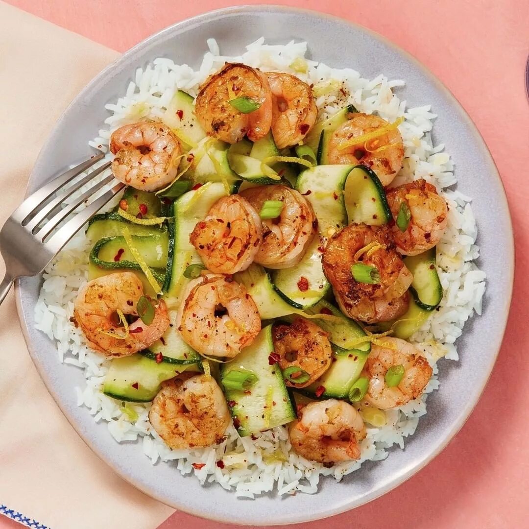 HelloFresh US в Instagram: "This shrimp is accented with chili and gar...