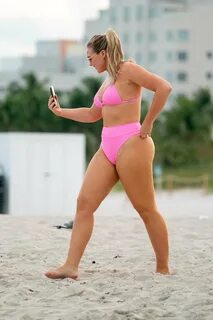 The Hottest Photos Of Iskra Lawrence - 12thBlog