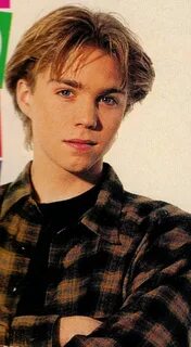 Picture of Jonathan Brandis in General Pictures - jonathan_b