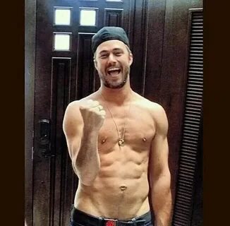 Beautiful body (With images) Taylor kinney, Beautiful bodies