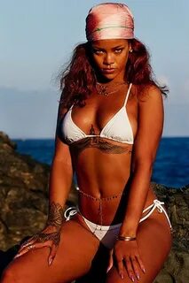 9 Celebrities Who Rocked Sizzling White Swimsuits Rihanna bi