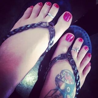 Tara Babcock Feet (18 photos) - celebrity-feet.com