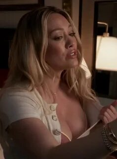 Nude Scenes: Hilary Duff - GIF Video nudecelebgifs.com