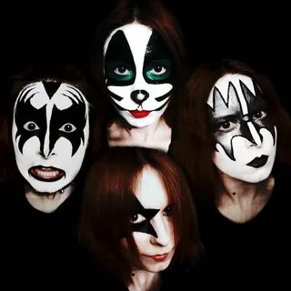 Ira Timofeeva в Твиттере: "KISS make up 3 3 @PaulStanleyLive