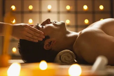 Massage naturiste : à la recherche du bien-être et de la tot
