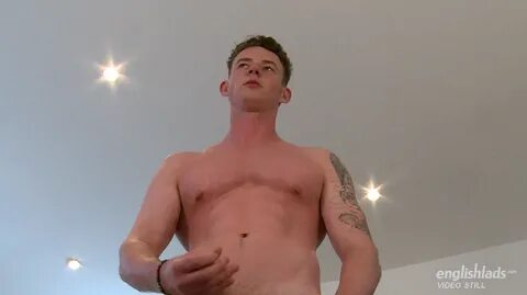 Tom Sutcliffe Tall Straight Lad Tom Wanks his 9 Inch Cock an