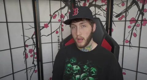 Did FaZe Banks' Snapchat get hacked? YouTuber gets backlash 