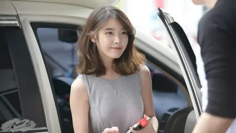 아이유 의문의 흔들림. 보배드림 국산차게시판