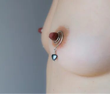 Sexy Heart Nipple Rings / Non Piercing Nipple Clamps / Spira