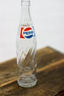 Pepsi Cola Glass Bottle - Wallpaper Gallery