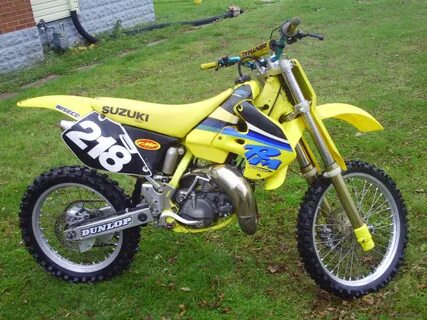 1998 Suzuki AN 125 Photos, Informations, Articles - Bikes.Be