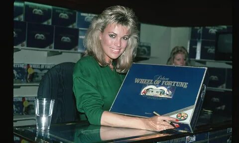 Vanna White Authentic Signed 8x10 Photo W/ COA - Wheel Of Fo