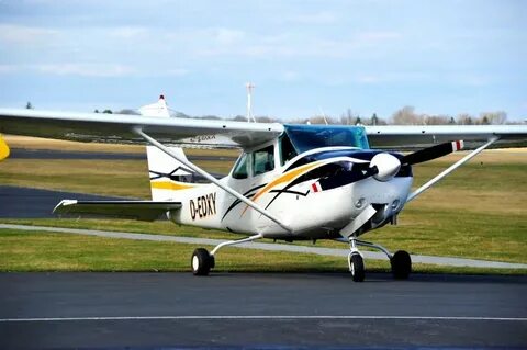 Cessna TR-182RG - CLOSED - , AviaStock.com